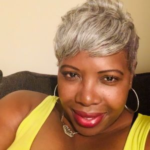 Meet your Posher, Sherry